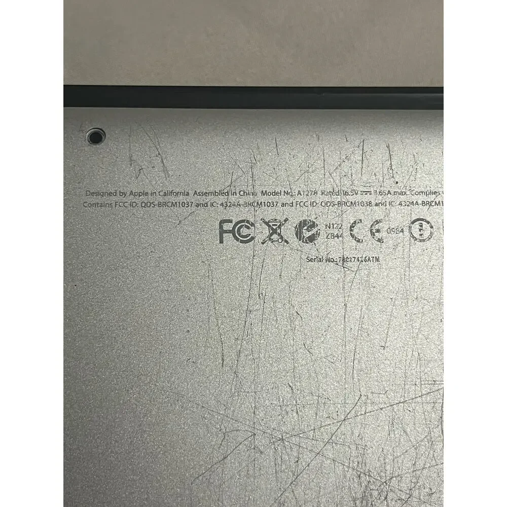 Apple Laptop Pre Owned Untested Broken Selling for Parts A1278